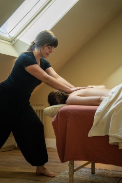 Inner Smile Massage | Beth Johnson